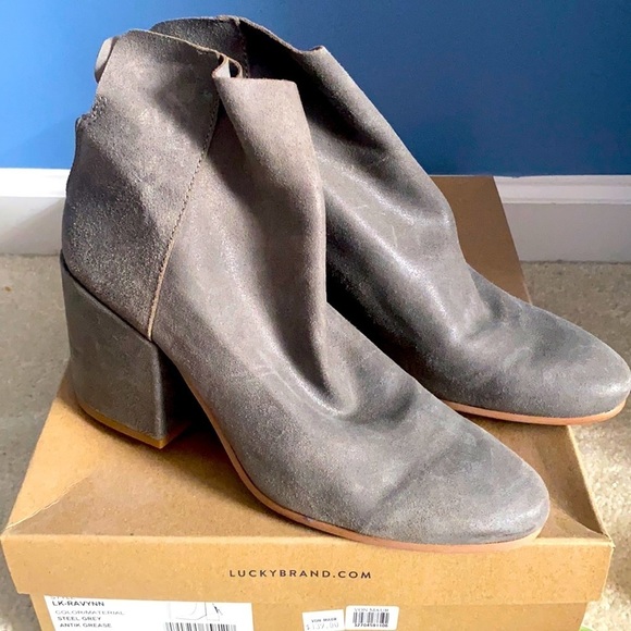 Lucky Brand Shoes - Lucky Brand Booties size 8.5 Gray